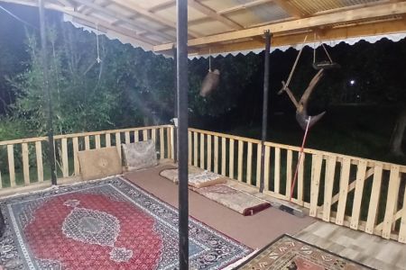 خانه روستایی نزدیک رودخانه در اسالم - کله‌سرا