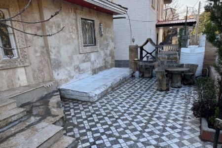 ویلا با تراس رو به کوه در زیرآب - سرخکلا