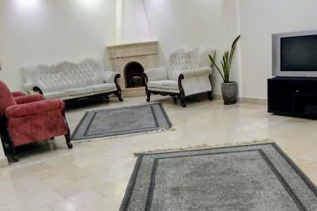 آپارتمان مبله در خیابان جیحون - طبقه چهارم