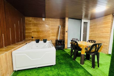کلبه سوئیسی جکوزی دار در بابلکنار - گونه کلا