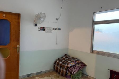 بومگردی در طرق رود نطنز - اتاق ۸