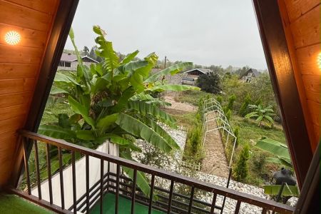 کلبه سوئیسی جکوزی دار در لادمخ صومعه سرا