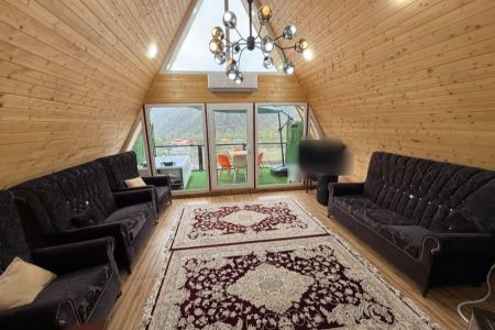 کلبه سوئیسی با جکوزی در لفور - امام کلا