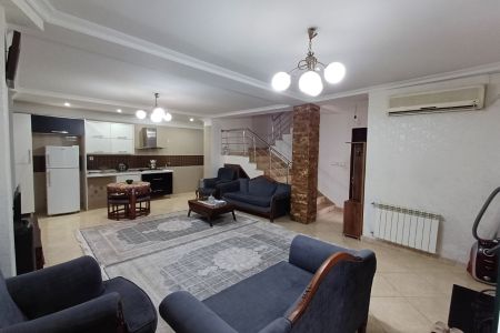 ویلای تریپلکس نزدیک دریا در فریدونکنار