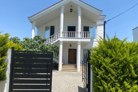 خانه ویلایی در دوجمان هچیرود - همکف