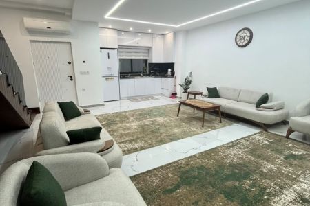 ویلا دوبلکس با استخر و جکوزی در درویش آباد
