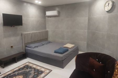 سوئیت نقلی در بندرانزلی - گیلار
