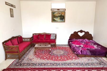سوئیت با حیاط اختصاصی در اصفهان