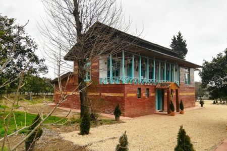 بومگردی در تالش - کشاورز محله - اتاق ۳