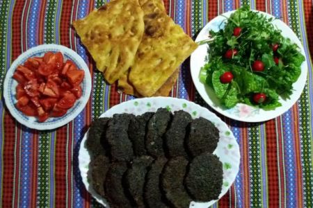 خانه حیاط دار در تنکابن - جل چلاسر