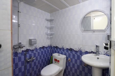 بومگردی در ورزنه اصفهان - اتاق ۵