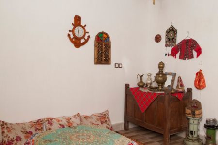 بومگردی در جاده آق قلا به گرگان - توئین