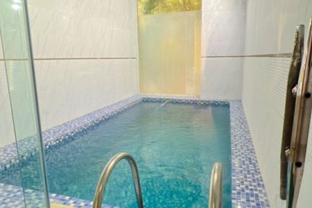 ویلا ساحلی استخردار در رامسر - دریاپشته