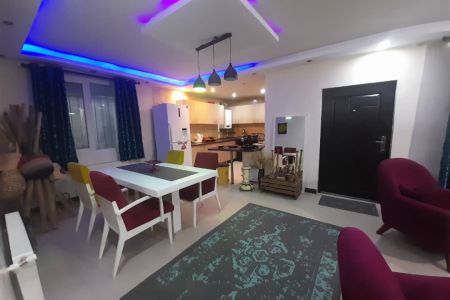 اجاره ویلاباغ با استخر در تهراندشت