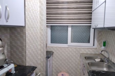 آپارتمان مبله در بلوار ناهارخوران - طبقه اول