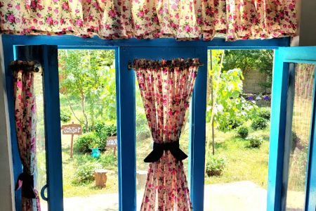 خانه روستایی در صومعه سرا - سه سار