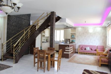 اجاره ویلا دوبلکس استخردار در چهارباغ - لشگرآباد